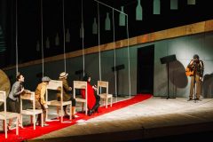 «Алиса в Стране чудес»