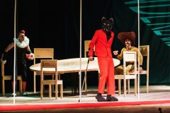 «Алиса в Стране чудес»