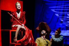 «Алиса в Стране чудес»