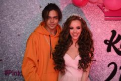 Ирина Кудашова отметила свое совершеннолетие в стиле #PinkSparkleParty-10-08_20-36-11