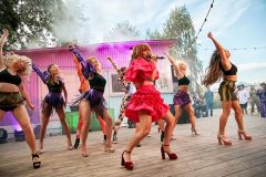 Головний меседж співачки Marietta — зробити будні сонячними, а свята — драйвовими!