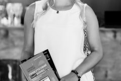 “Начните прибыльный бизнес SaaS. Без инвестиций или опыта”: презентация книги Кати Миронюк 