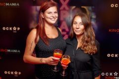 «Шахрайки з Волл-стріт» с Дженнифер Лопес и Карди Би