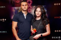 «Шахрайки з Волл-стріт» с Дженнифер Лопес и Карди Би