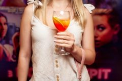 «Шахрайки з Волл-стріт» с Дженнифер Лопес и Карди Би