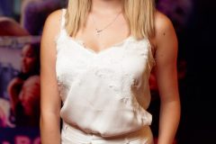 «Шахрайки з Волл-стріт» с Дженнифер Лопес и Карди Би