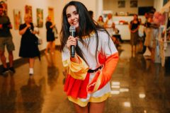 Анна Тринчер