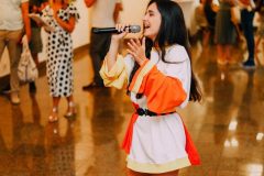 «Ласкаво просимо до щастя»