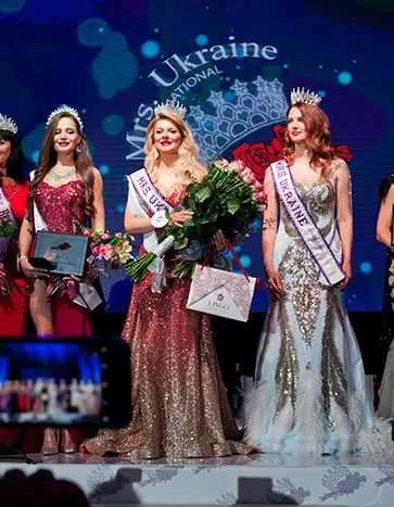 У Києві на конкурсі Mrs. Ukraine International 2018 вибрали найуспішнішу українку - 18 У Києві на конкурсі Mrs. Ukraine International 2018 вибрали найуспішнішу українку - 18 - изображение