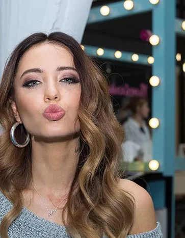 Надя Дорофеева: Жизнь без рамок и тормозов - 2 Надя Дорофеева: Жизнь без рамок и тормозов - 2 - изображение