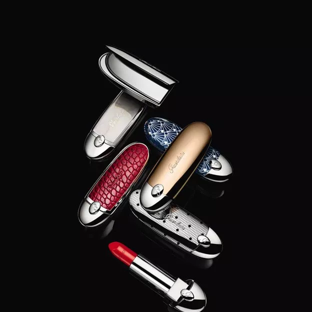 Guerlain ROUGE G: ВЫБЕРИ ЦВЕТ И ФУТЛЯР — СОЗДАЙ СВОЙ ОБРАЗ! - 3 Guerlain ROUGE G: ВЫБЕРИ ЦВЕТ И ФУТЛЯР — СОЗДАЙ СВОЙ ОБРАЗ! - 3 - изображение