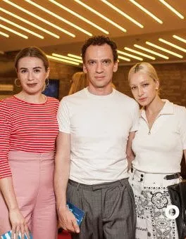 Допремьерный показ криминальной комедии «8 подруг Оушена» - 4 - изображение