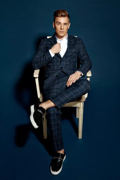 OLEYNIK: «Девушка должна оставаться скромной, умной, интеллигентной, с чувством юмора, и чем-то заниматься» - 4 OLEYNIK: «Девушка должна оставаться скромной, умной, интеллигентной, с чувством юмора, и чем-то заниматься» - 4 - изображение