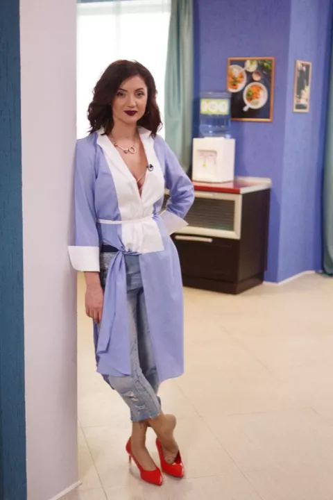 Оля Цибульська: «Шкодую, що досі не роблять пластичну операцію на мозок, тому що дуже багато жінок збільшують собі груди, а в голові, як і раніше, пусто» - 2 Оля Цибульська: «Шкодую, що досі не роблять пластичну операцію на мозок, тому що дуже багато жінок збільшують собі груди, а в голові, як і раніше, пусто» - 2 - изображение