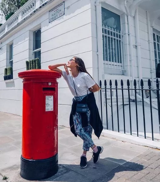 Ярко и стильно: лучшие аутфиты летнего сезона Регины Тодоренко - 11 Ярко и стильно: лучшие аутфиты летнего сезона Регины Тодоренко - 11 - изображение