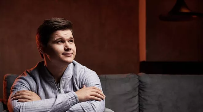 Победитель Х-Фактора представил каверы на мировые хиты - 1 Победитель Х-Фактора представил каверы на мировые хиты - 1 - изображение