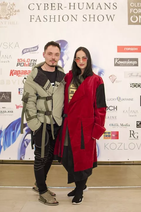 CYBER-HUMANS FASHION SHOW: стиль будущего - 15 CYBER-HUMANS FASHION SHOW: стиль будущего - 15 - изображение