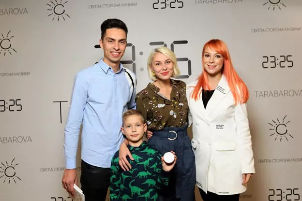 Премьера: TARABAROVA представила третий студийный альбом «23:25» - 3 Премьера: TARABAROVA представила третий студийный альбом «23:25» - 3 - изображение