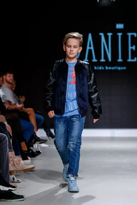Роскошные коллекции от мировых брендов были представлены на Junior Fashion Week - 23 - изображение