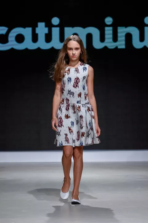 Роскошные коллекции от мировых брендов были представлены на Junior Fashion Week - 74 - изображение