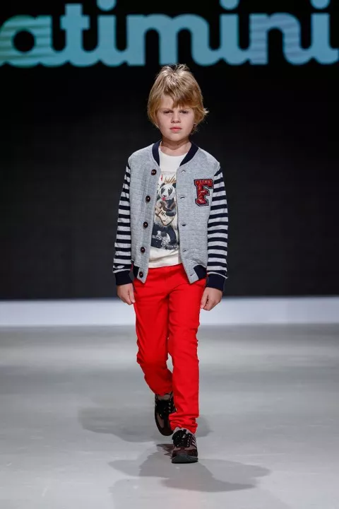 Роскошные коллекции от мировых брендов были представлены на Junior Fashion Week - 75 - изображение