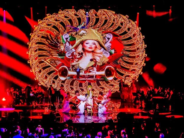 ГРАНДИОЗНОЕ OPERA SHOW АРИНЫ ДОМСКИ СНОВА В УКРАИНЕ - 1 ГРАНДИОЗНОЕ OPERA SHOW АРИНЫ ДОМСКИ СНОВА В УКРАИНЕ - 1 - изображение