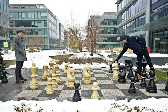 Шах і мат усім проблемам: проект Здійсни мрію підкорює Прагу, аби втілити мрію підопічного - 4 Шах і мат усім проблемам: проект Здійсни мрію підкорює Прагу, аби втілити мрію підопічного - 4 - изображение