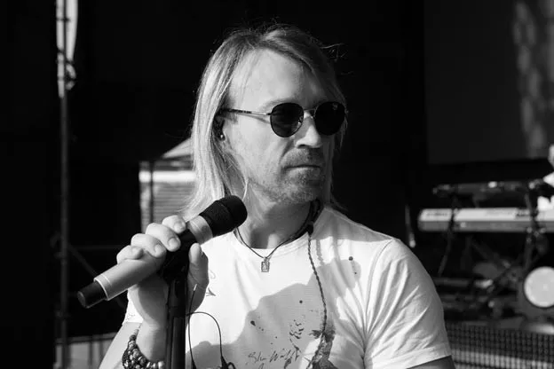 «Ты в курсе»: Олег Винник показал, что осталось за кадром тура - 2 «Ты в курсе»: Олег Винник показал, что осталось за кадром тура - 2 - изображение