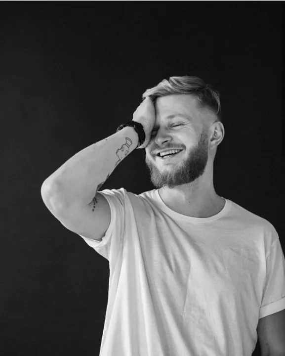 Украинские блогеры-мужчины: ТОП-7 страничек на которые стоит подписаться - 9 - изображение