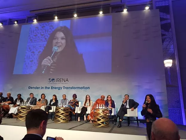 Руслана провела день и ночь на строительстве солнечной станции в Измаиле - 3 - изображение