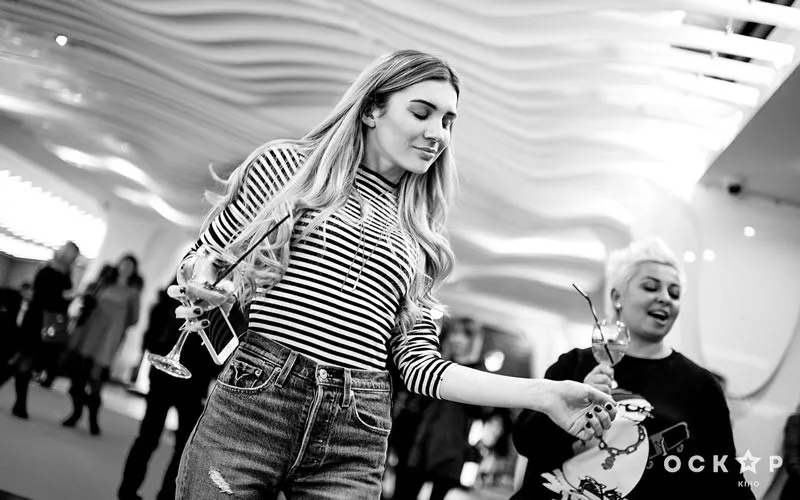 «Начни сначала»: премьера романтической комедии с Дженнифер Лопес  - 27 - изображение