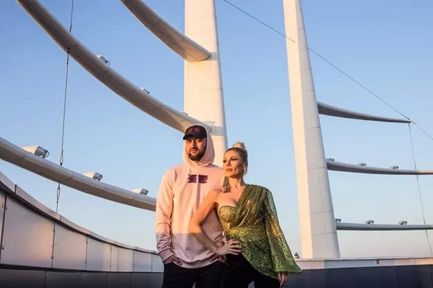 Крепкими узами: семейные пары откровенно рассказали о любви, семье и счастье - 5 Крепкими узами: семейные пары откровенно рассказали о любви, семье и счастье - 5 - изображение