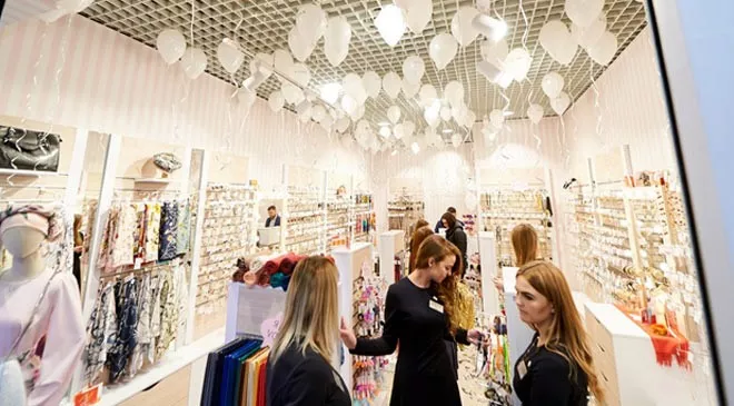 VOVK СНОВА ПРАЗДНУЕТ: В КИЕВЕ ОТКРЫЛАСЬ 3 СТУДИЯ VOVK ACCESSORIES В ТЦ GLOBUS - 1 VOVK СНОВА ПРАЗДНУЕТ: В КИЕВЕ ОТКРЫЛАСЬ 3 СТУДИЯ VOVK ACCESSORIES В ТЦ GLOBUS - 1 - изображение