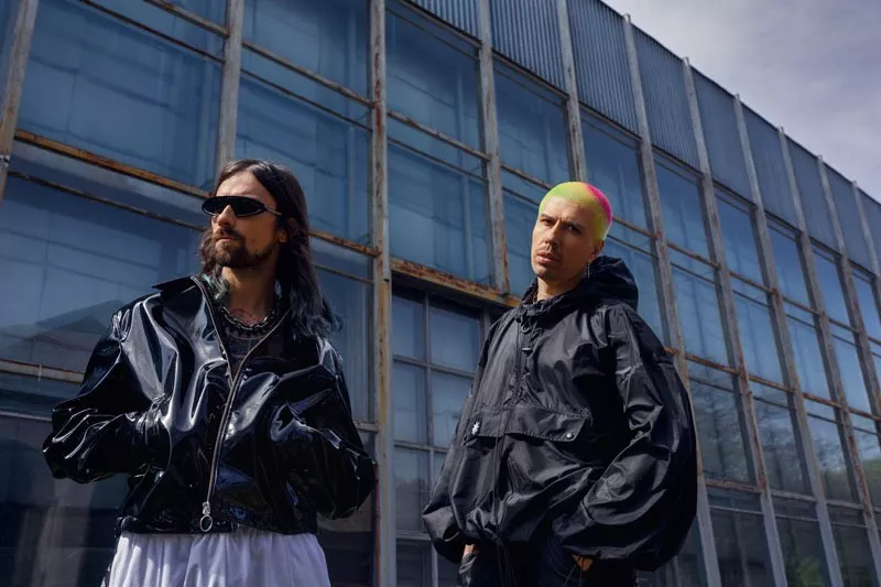 ГРУППА АГОНЬ СТАЛИ ГЛАВНЫМИ ГЕРОЯМИ DIGITAL COVER STORY МАЙСКОГО НОМЕРА PINK - 4 ГРУППА АГОНЬ СТАЛИ ГЛАВНЫМИ ГЕРОЯМИ DIGITAL COVER STORY МАЙСКОГО НОМЕРА PINK - 4 - изображение