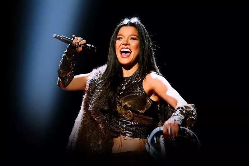 Ровно 15 лет назад Руслана победила на Евровидении, а сегодня певица объявила о старте международного проекта «Місія Go 100% Renewable Energy!» - 4 Ровно 15 лет назад Руслана победила на Евровидении, а сегодня певица объявила о старте международного проекта «Місія Go 100% Renewable Energy!» - 4 - изображение