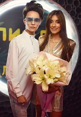 Леся Никитюк, Светлана Вольнова, Анна Свиридова на звездной презентации клипа Лии Ли - 2 Леся Никитюк, Светлана Вольнова, Анна Свиридова на звездной презентации клипа Лии Ли - 2 - изображение