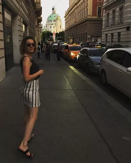 Автогонки вместо моря: ведущая «Вікна-новини» Ольга Кучер отправилась в Австрию на «Формулу 1» - 2 Автогонки вместо моря: ведущая «Вікна-новини» Ольга Кучер отправилась в Австрию на «Формулу 1» - 2 - изображение