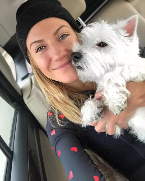 Пес Леси Никитюк «завел» профиль в Instagram - 2 - изображение