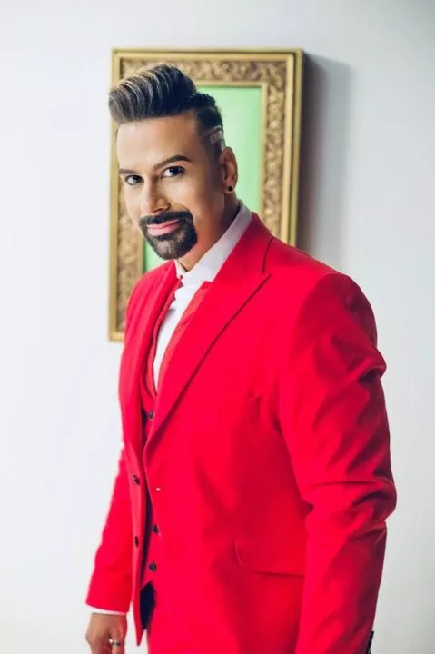 Амадор Лопес змінив образ заради Beyoncé! - 1 Амадор Лопес змінив образ заради Beyoncé! - 1 - изображение