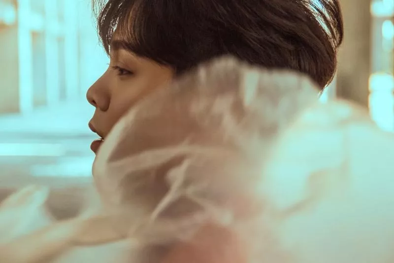 Между Украиной и Китаем: Бадоев представил новый клип для китайской суперзвезды Azora Сhin - 1 Между Украиной и Китаем: Бадоев представил новый клип для китайской суперзвезды Azora Сhin - 1 - изображение