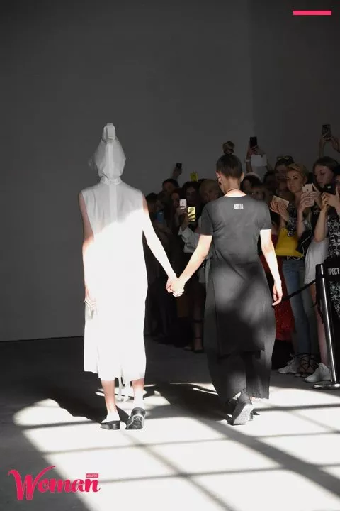 Пешеходы, сафари, эволюция: итоги третьего дня Ukrainian fashion week - 6 Пешеходы, сафари, эволюция: итоги третьего дня Ukrainian fashion week - 6 - изображение