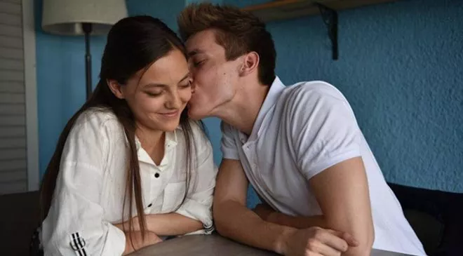 «Новенька»: в сети появился трейлер сериала - 1 «Новенька»: в сети появился трейлер сериала - 1 - изображение