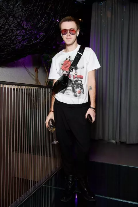 Азиатская урбанистика на UFW: Серж Смолин представит коллекцию IDoL. AW’ 20-21 - 11 - изображение