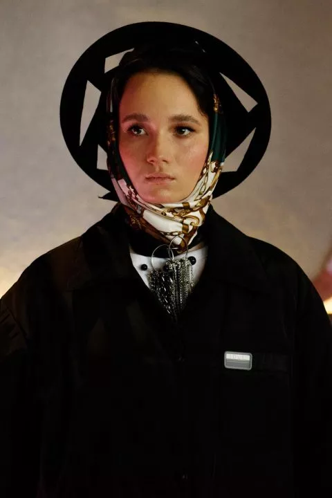 Азиатская урбанистика на UFW: Серж Смолин представит коллекцию IDoL. AW’ 20-21 - 24 - изображение