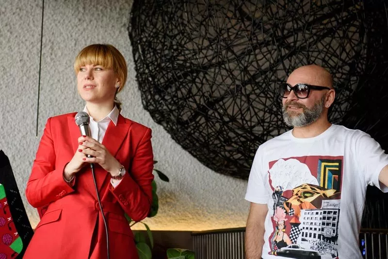 Азиатская урбанистика на UFW: Серж Смолин представит коллекцию IDoL. AW’ 20-21 - 32 - изображение