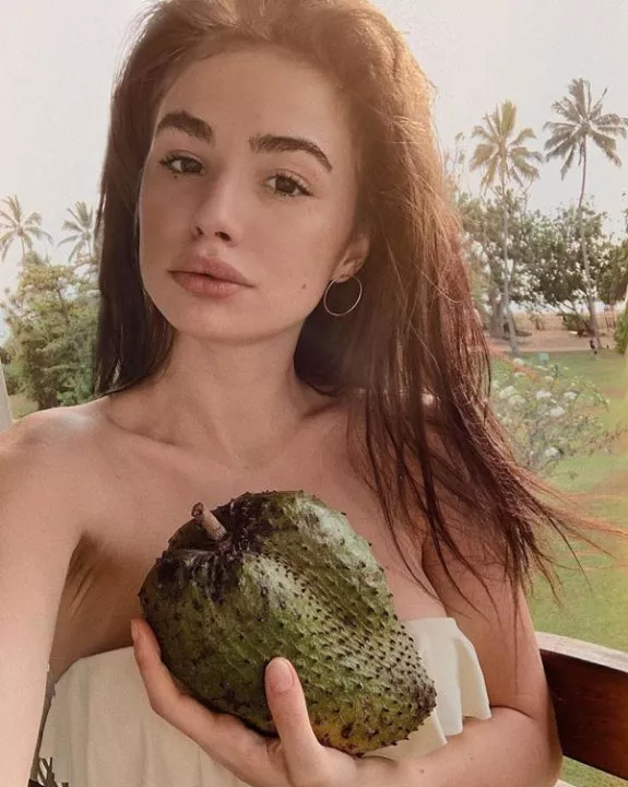 Анастасия Кошкина: «В шесть утра надо на съёмку? Сниматься на холоде, в воде, с огнём? Все должно быть нипочём на пути к цели!» - 3 Анастасия Кошкина: «В шесть утра надо на съёмку? Сниматься на холоде, в воде, с огнём? Все должно быть нипочём на пути к цели!» - 3 - изображение