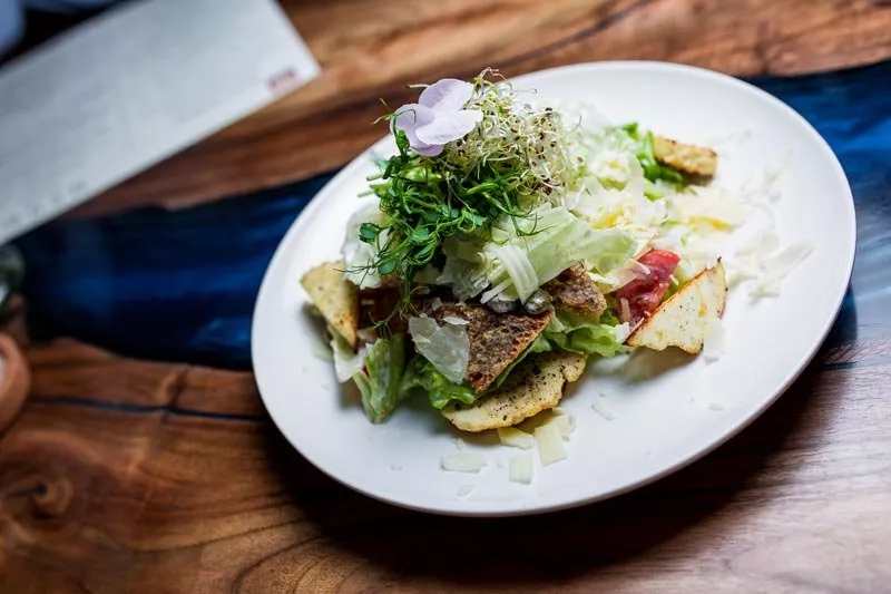 Обновленное меню от ZELYONKA: natural wine и блюда с Beyond Meat - 3 Обновленное меню от ZELYONKA: natural wine и блюда с Beyond Meat - 3 - изображение