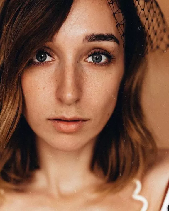 Олена Мандзюк: «Я вчасно зупинилася, бо зрозуміла, що мої близькі – це найголовніше в моєму житті» - 1 - изображение