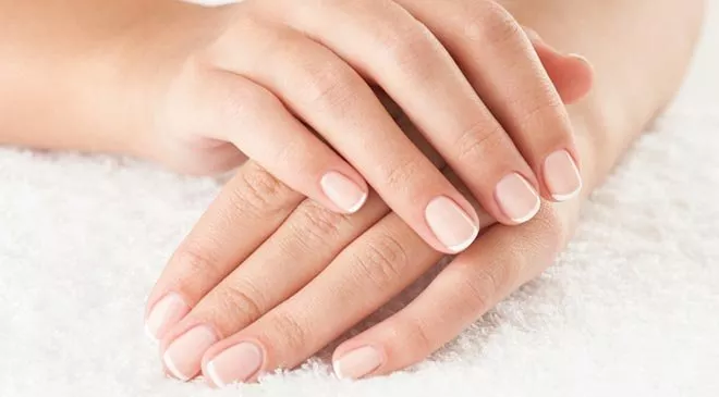 Спешим на помощь: как снять гель-лак в домашних условиях - 1 Спешим на помощь: как снять гель-лак в домашних условиях - 1 - изображение