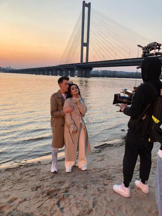 Новый трек от Анны Тринчер: ««Шизилюбовь» – как одна страница моего личного дневника» - 8 - изображение